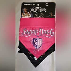 Snoop Doggie Doggs Pet Bandana Set (S)